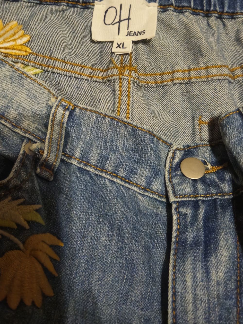 FUNKY STEACH Denim Wide Leg Jeans with  Floral Embroidery & Applique - Picture 5 of 5